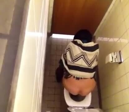 finger vagina strip search