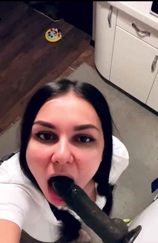 ass close teen up