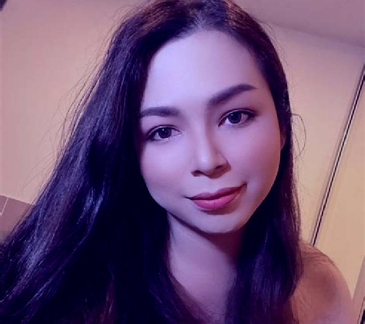 Lenaaabbypaid model portrait